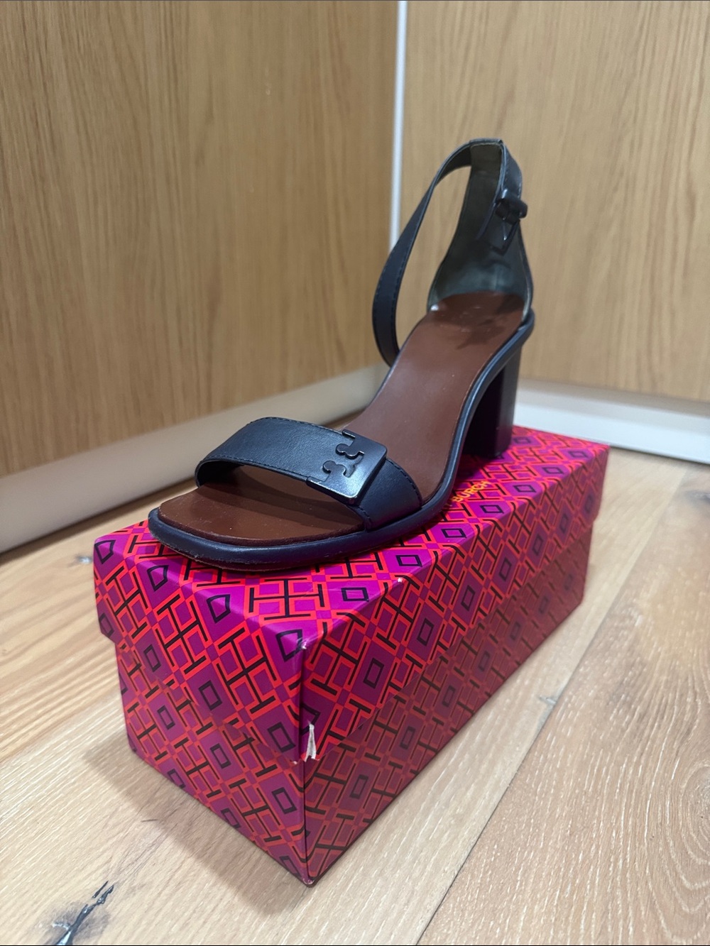 Tory Burch Navy Leather Block Heel Sandal - Ankle Strap size 8
